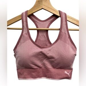 PUMA Seamless Sports Bra - Size M